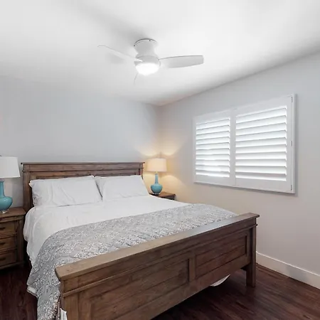 1202 South Pacific Villa Oceanside Room photo
