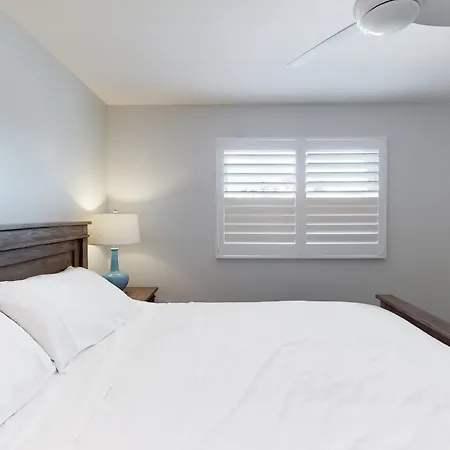 1202 South Pacific Villa Oceanside Room photo