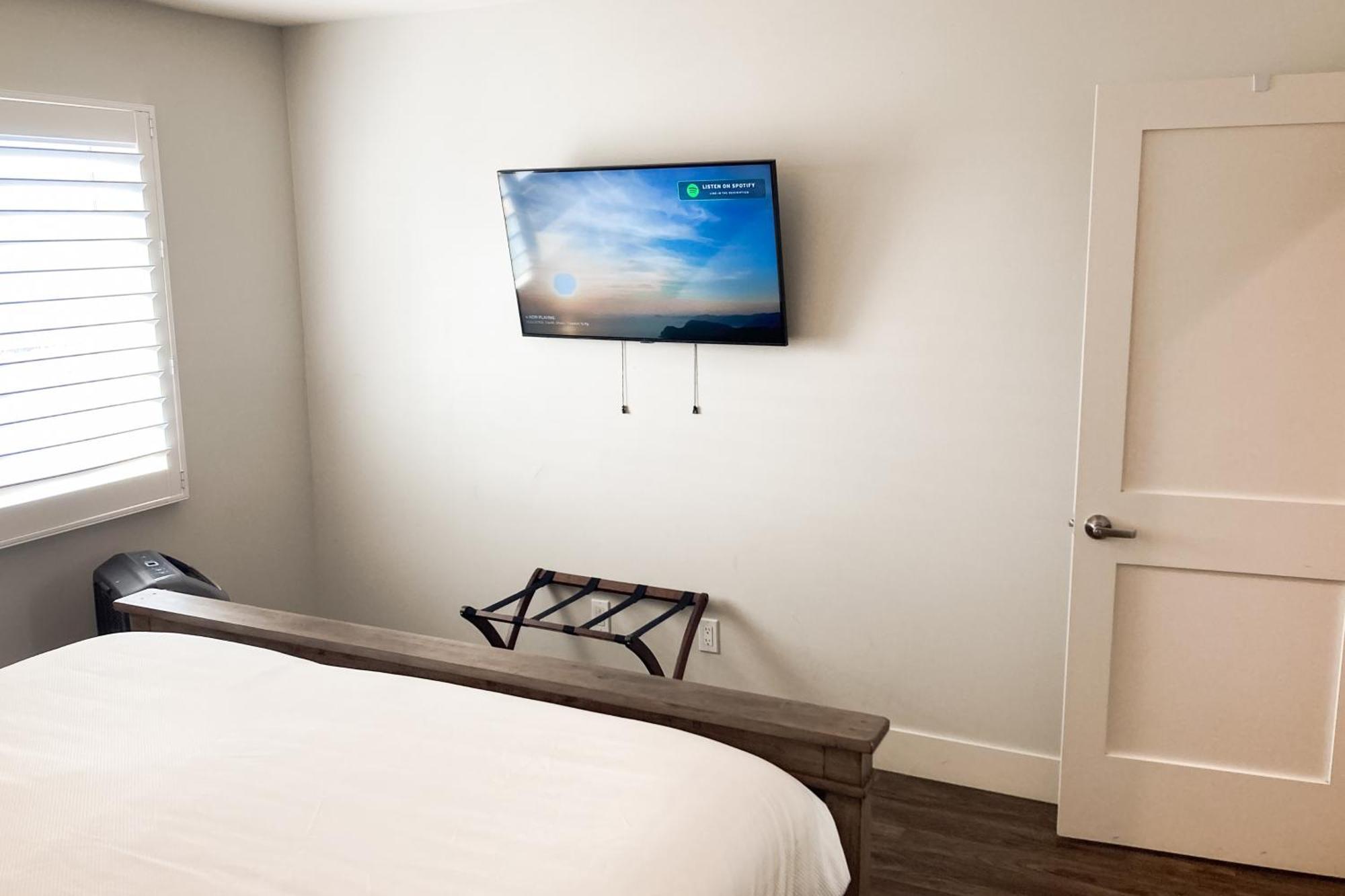 1202 South Pacific * Oceanside